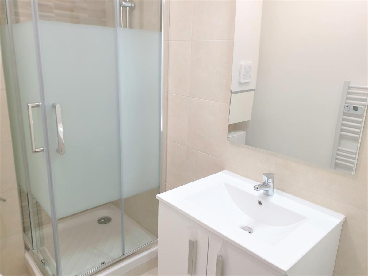 Dana Centre Mer 11 نيس المظهر الخارجي الصورة